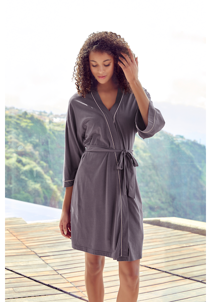 Vivance Dreams Kimono, (1 St.), mit Kontrastpaspel-Details » LASCANA |  Bademode, Unterwäsche & Lingerie online kaufen