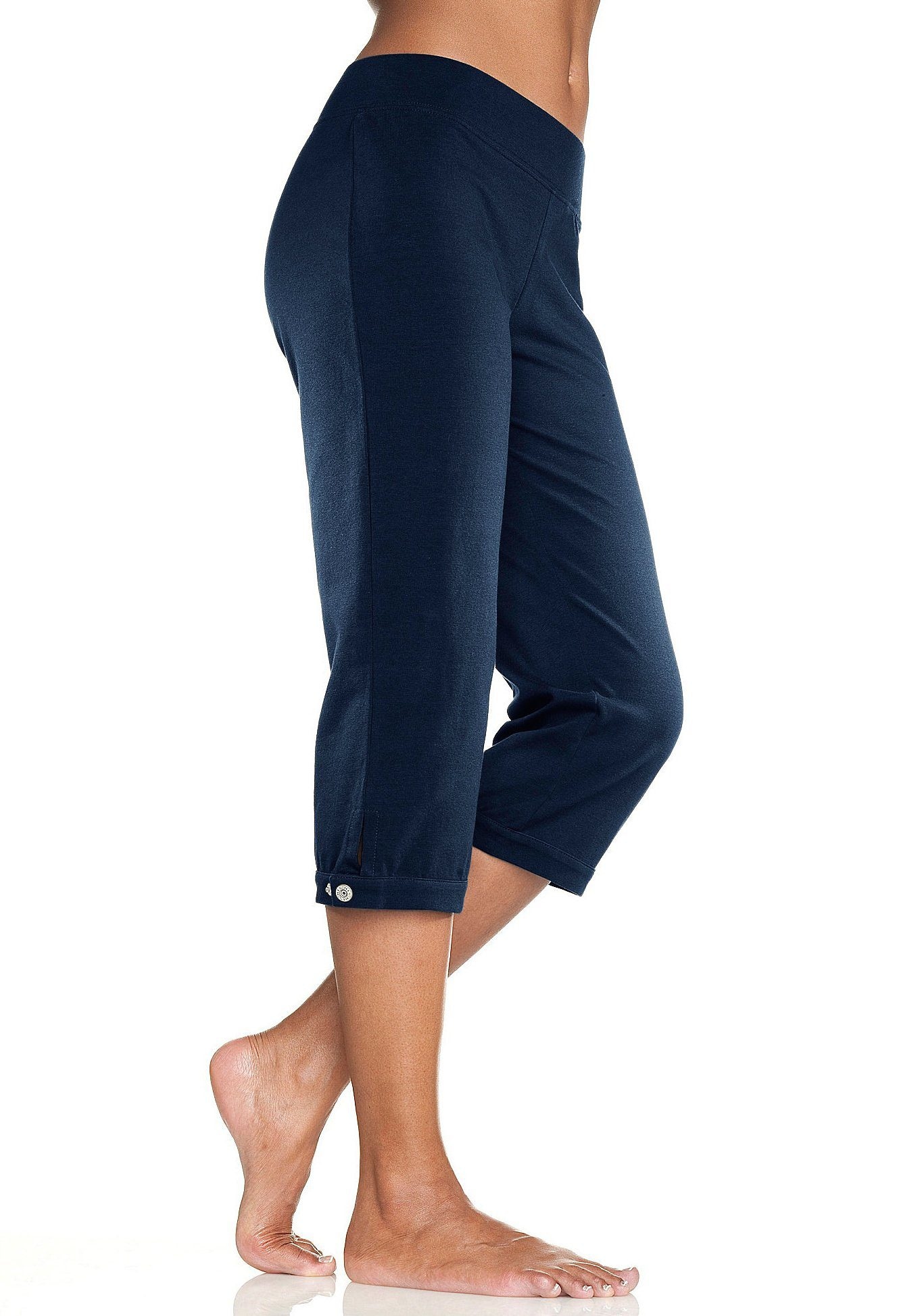 Caprihose in günstig Kaufen-H.I.S Caprihose, mit verstellbarem Saum, Loungewear. H.I.S Caprihose, mit verstellbarem Saum, Loungewear <![CDATA[Druckknopf am Saum zur individuellen Weitenregulierung. Breiter Komfortbund. Weiche, elastische Jerseyqualität. Aus 94% Baumwolle (unterstü