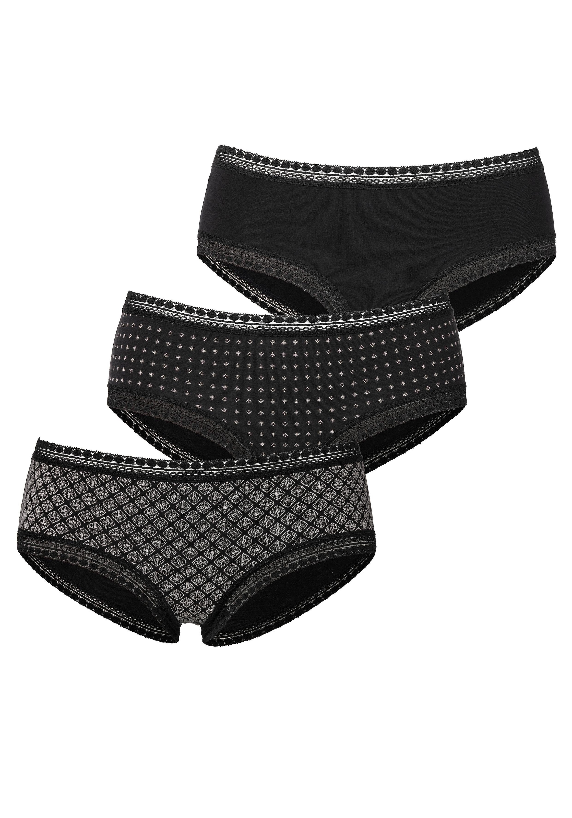 LASCANA Panty, (3er-Pack), aus elastischer Baumwolle mit weicher Spitze