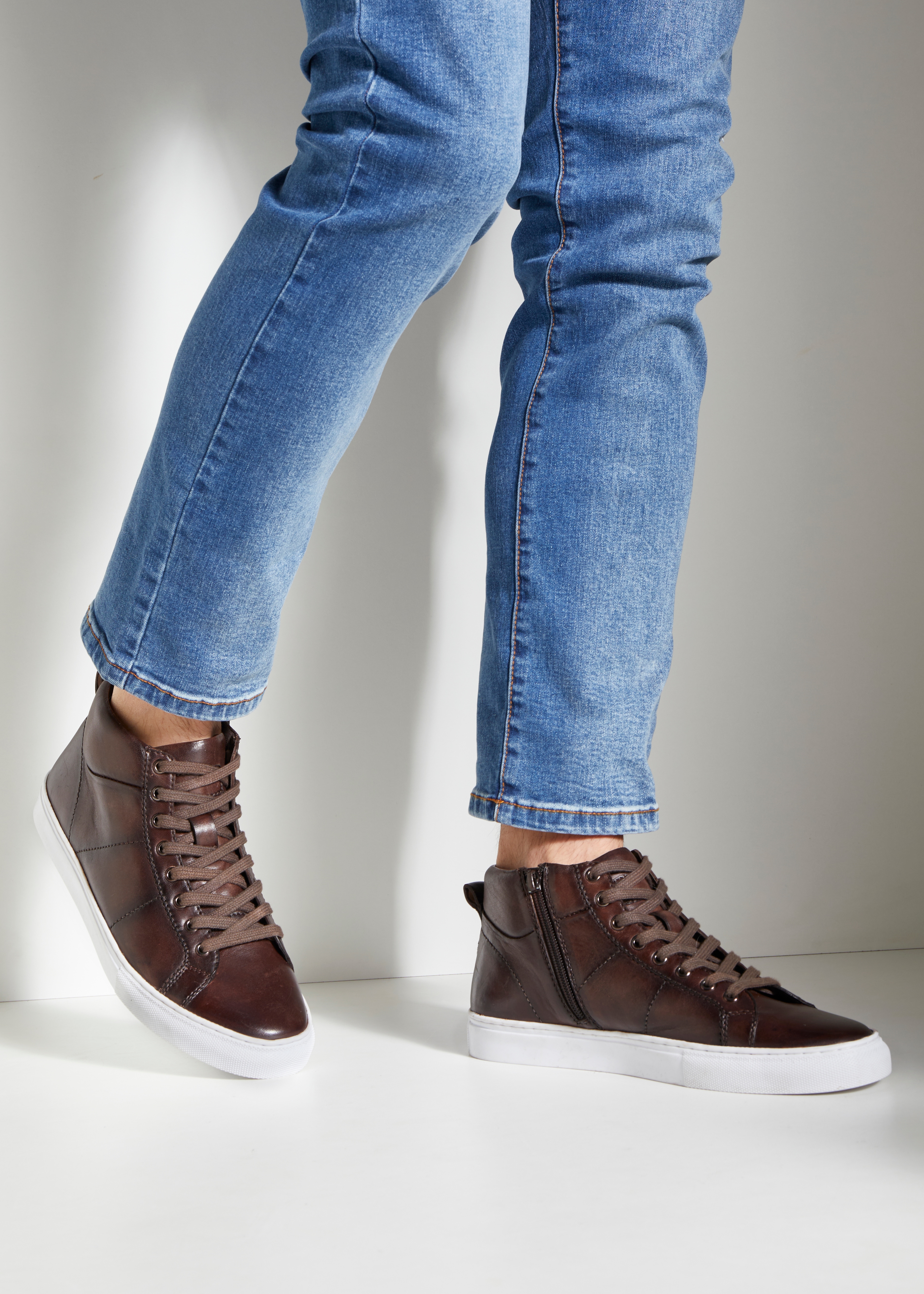 AUTHENTIC LE JOGGER Sneaker, Boots aus Leder im Casual-Look » LASCANA |  Bademode, Unterwäsche & Lingerie online kaufen