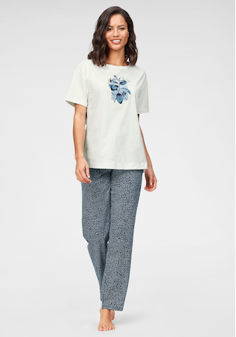 Triumph Pyjama, mit Blätterdruck und gepunkteter Hose