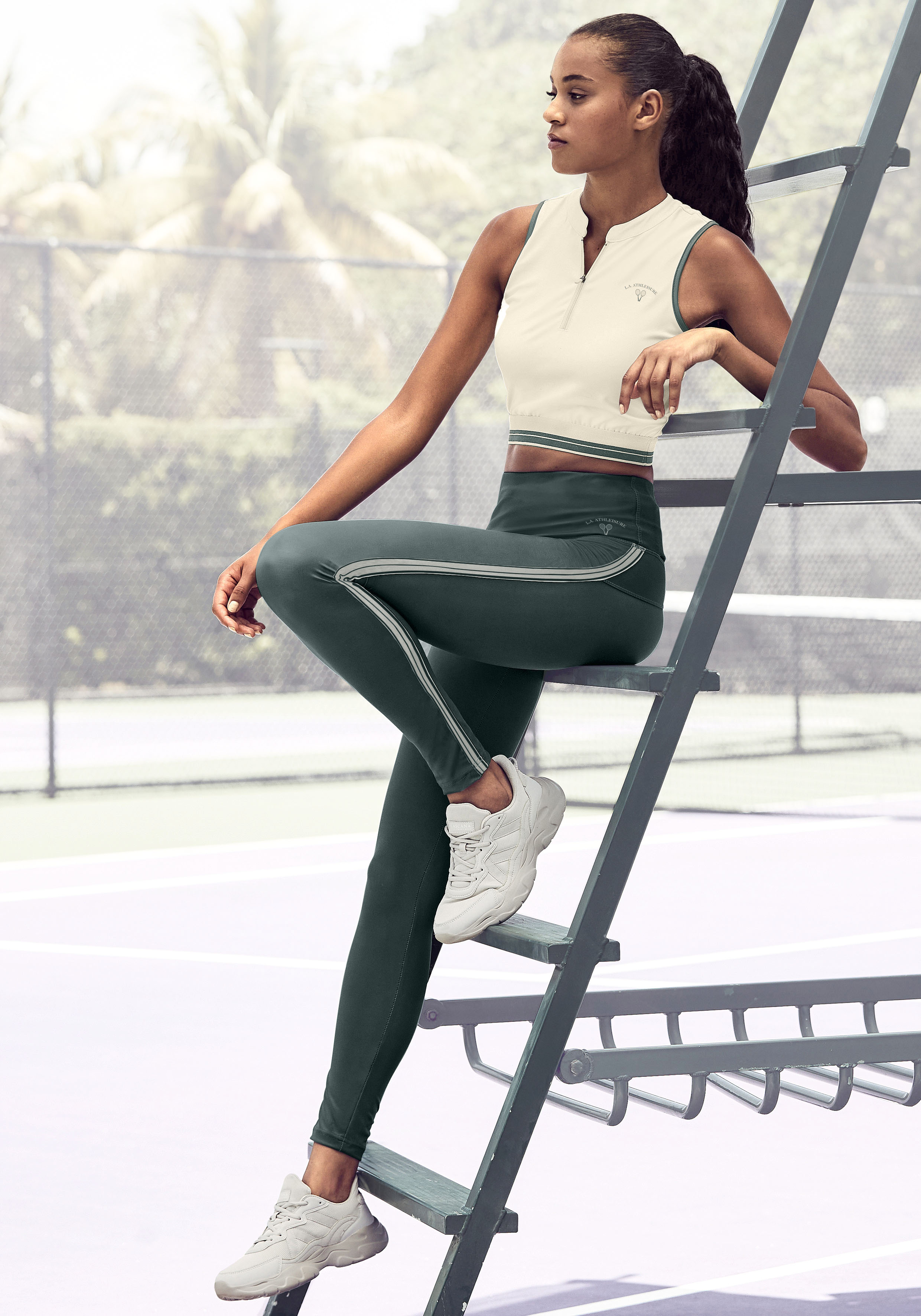 »Tennis«, | seitlichen Kontraststreifen Bademode, LASCANA LASCANA Unterwäsche kaufen mit Funktionsleggings ACTIVE Lingerie » online &