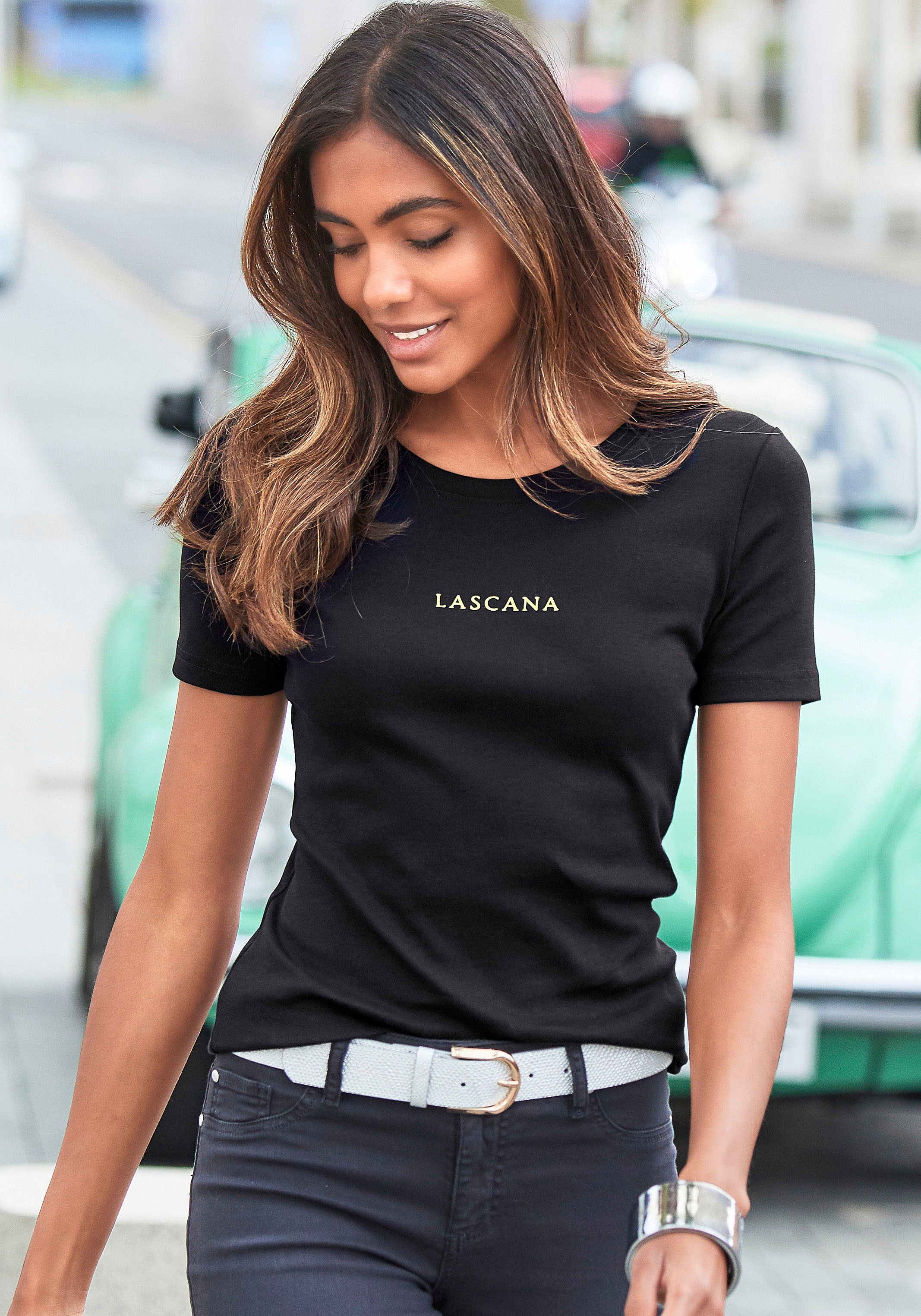 Image of LASCANA T-Shirt, (2er-Pack), mit goldfarbenenem Logodruck