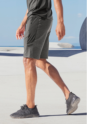 AUTHENTIC LE JOGGER Shorts »- Sporthose«, mit Mesheinsätzen und seitlichen Reissverschlusstaschen