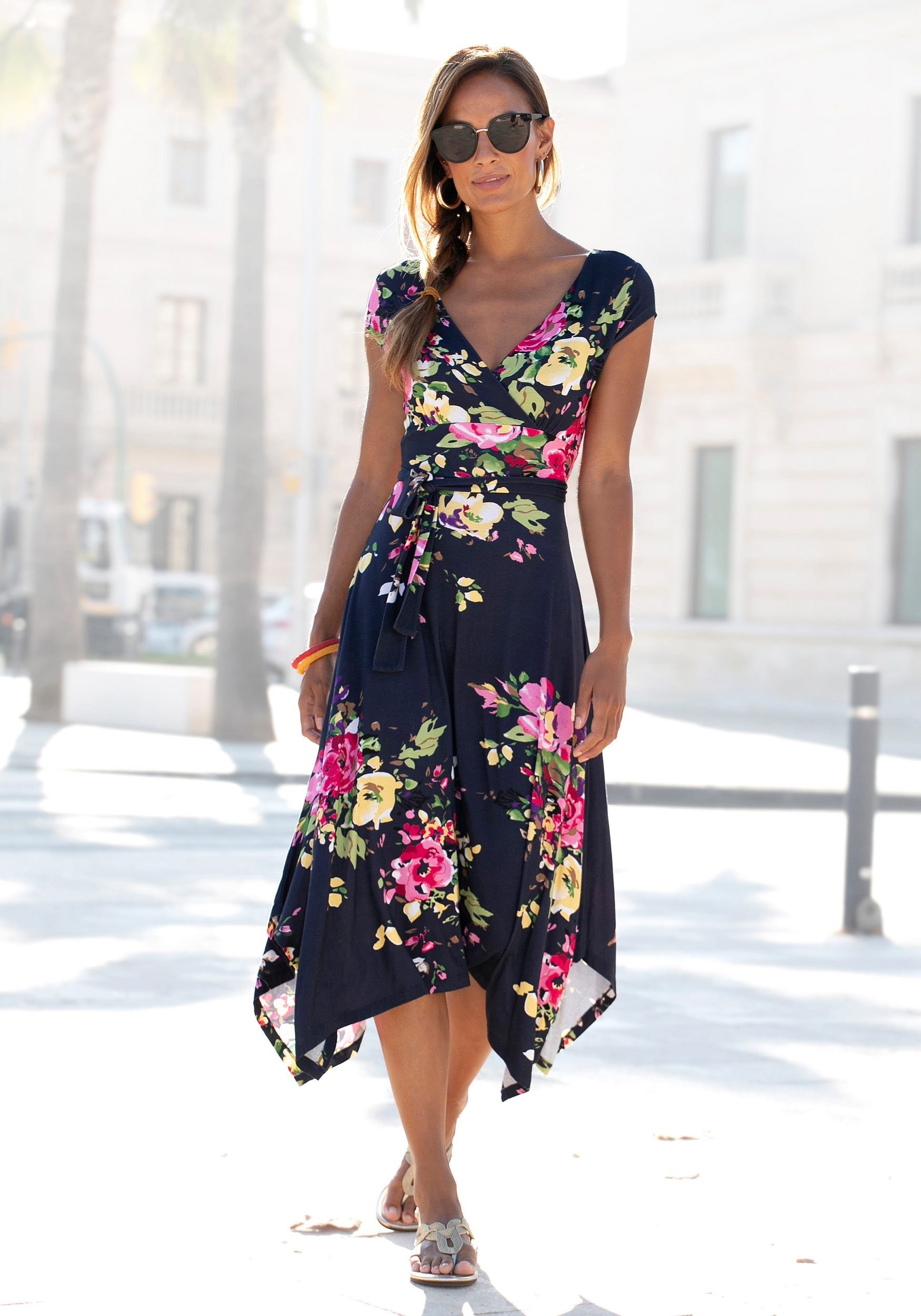 Beachtime Sommerkleid, mit LASCANA » Lingerie Unterwäsche | Bademode, kaufen online Zipfelsaum 